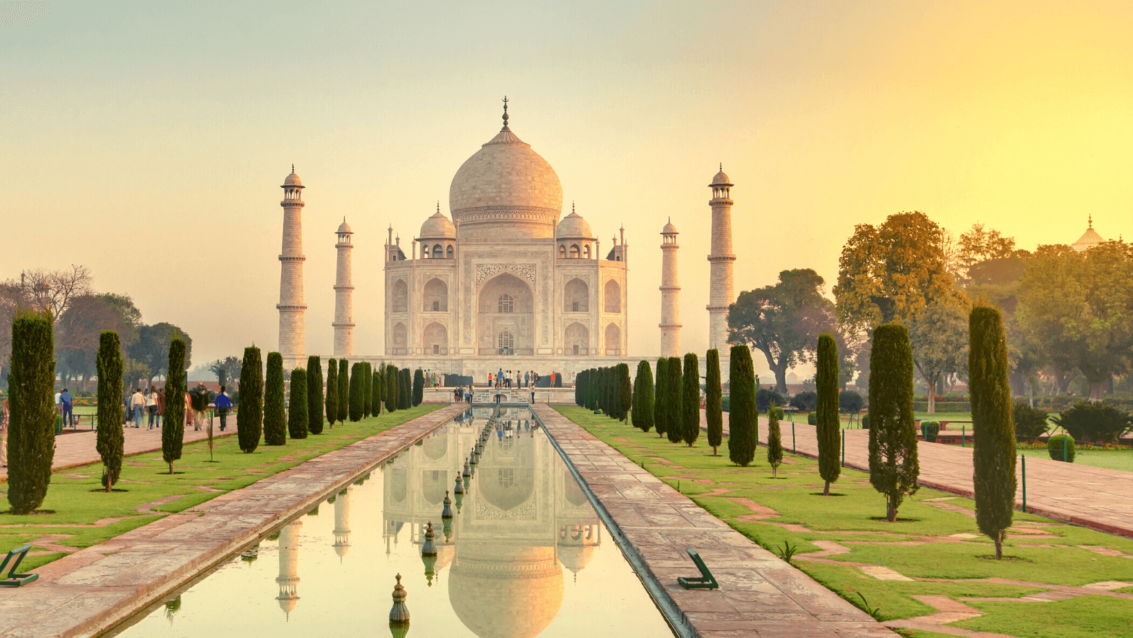 Best Travel Company in Agra